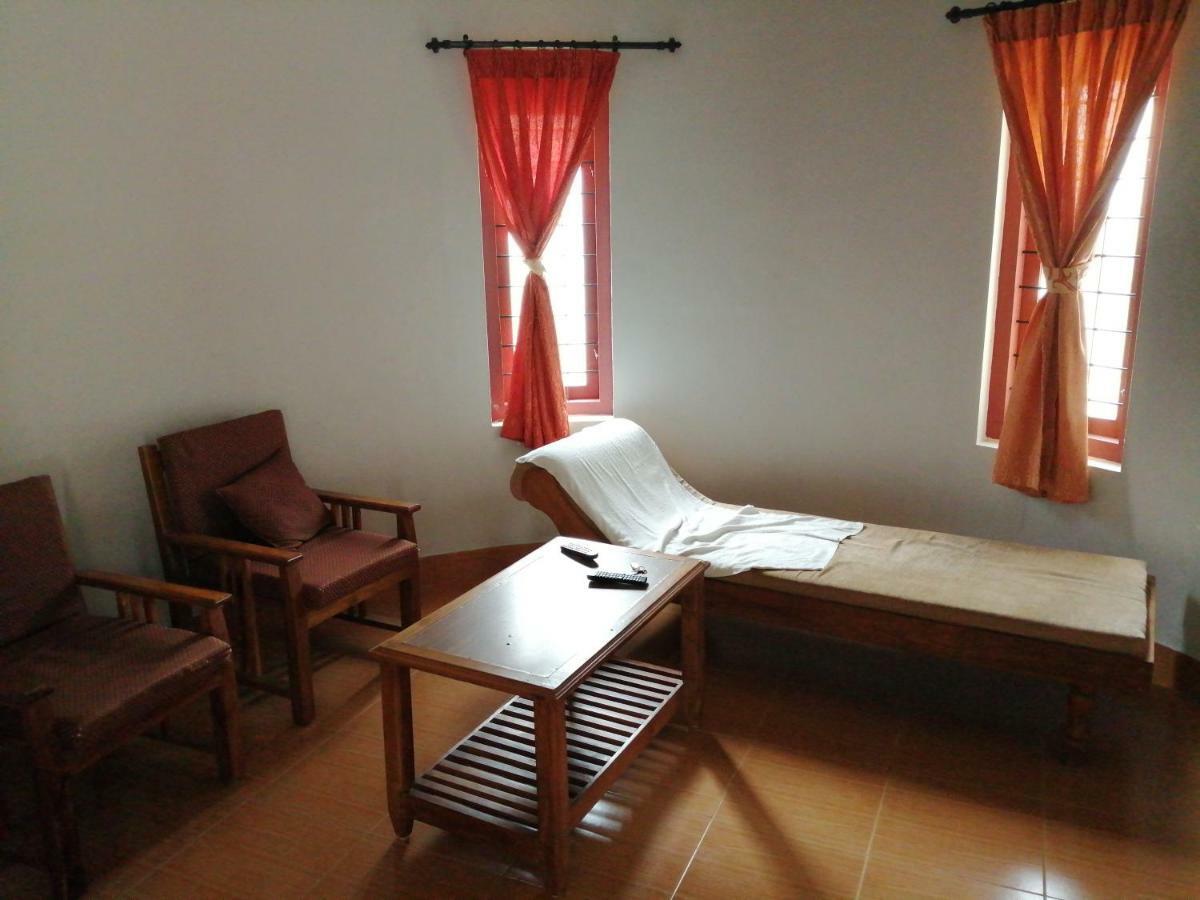 Spice Villas Holiday Udumbanshola 外观 照片